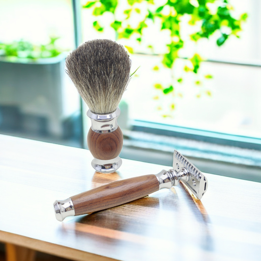 Safflower Rosewood Handle Razo - огляд і ціна Shaving Brush Set