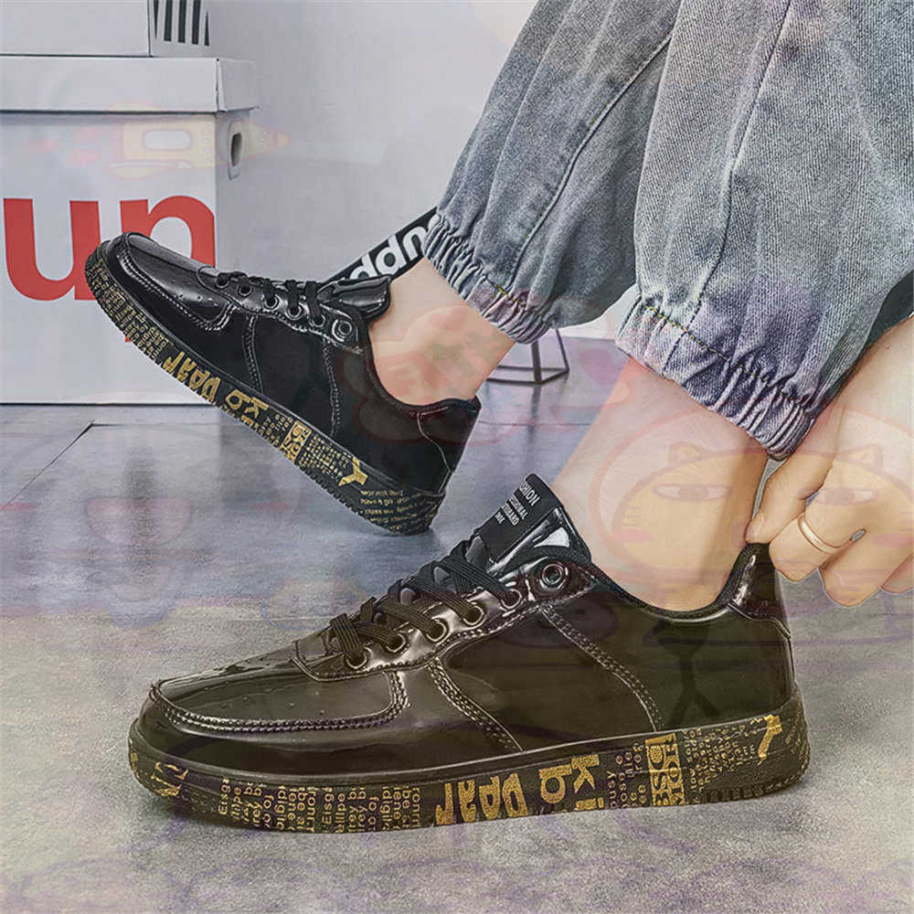 Round Foot Size 45 Sneakers Wh - огляд і ціна Men'S Grooming Products Kit